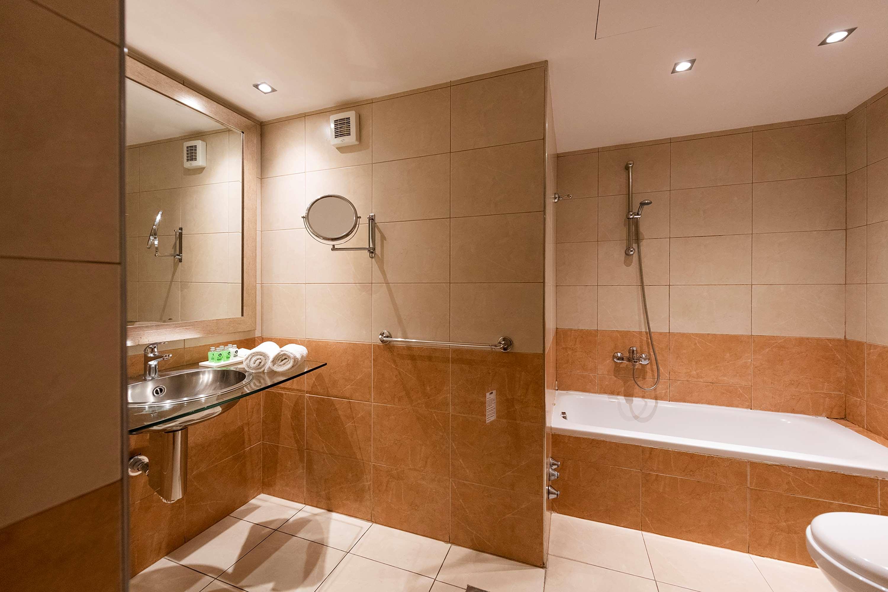 Best Western Plus Embassy Hotel Athén Kültér fotó