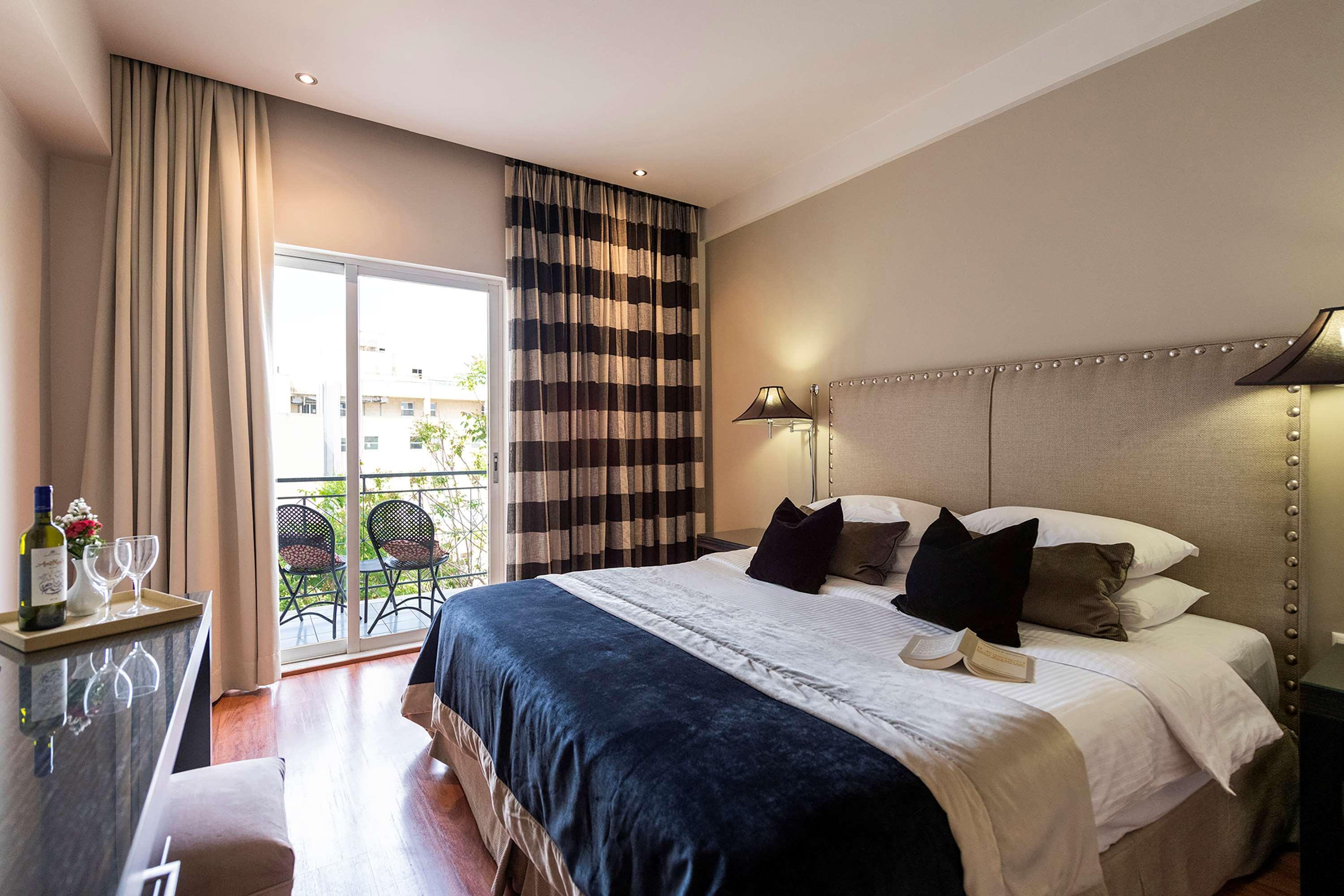 Best Western Plus Embassy Hotel Athén Kültér fotó
