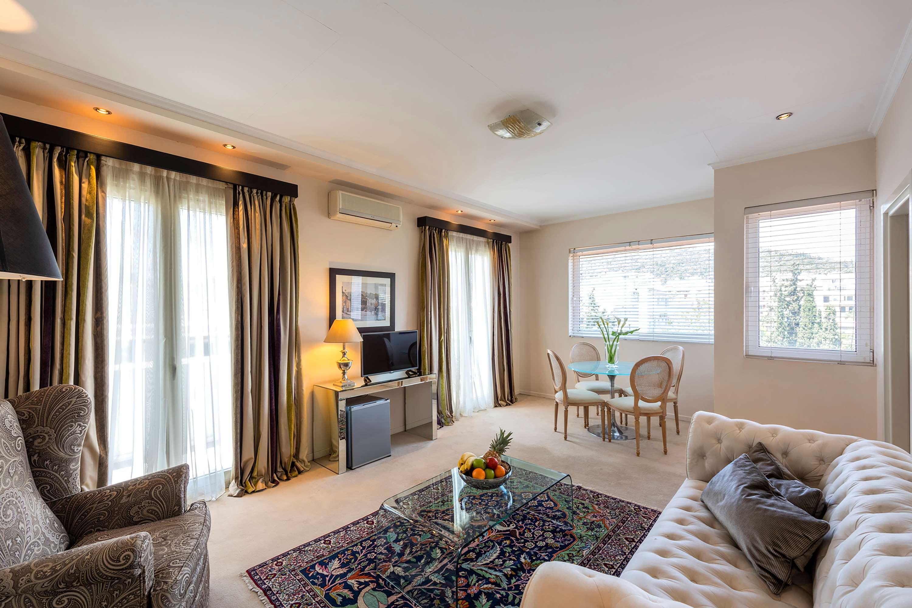 Best Western Plus Embassy Hotel Athén Kültér fotó
